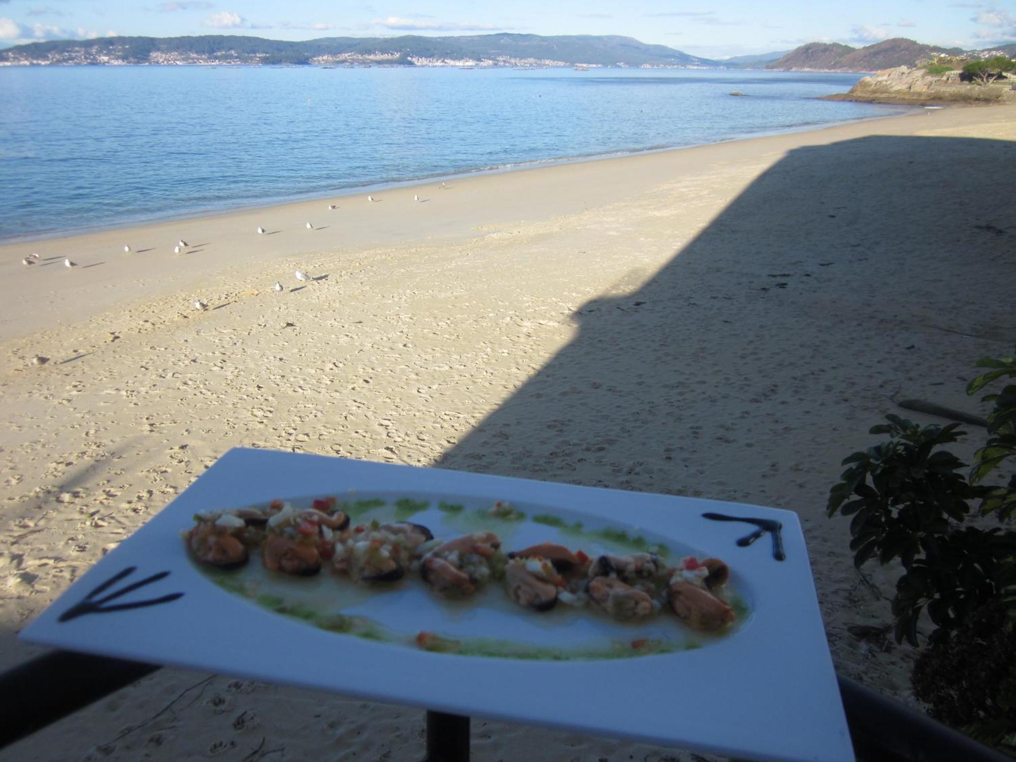Hotel Restaurante Loureiro Bueu Kültér fotó