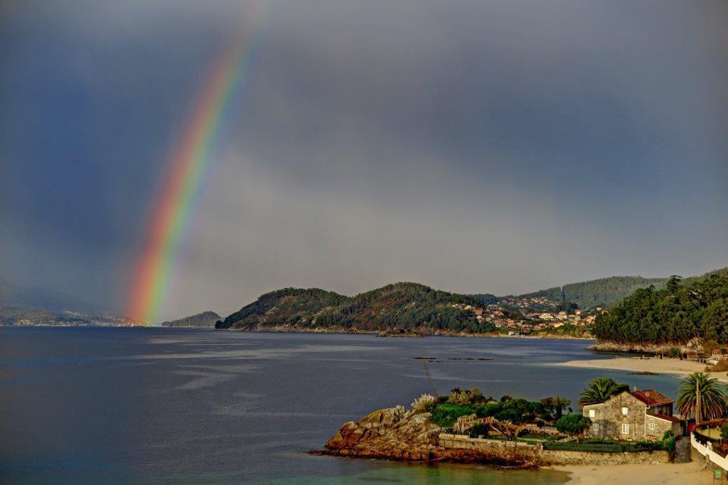 Hotel Restaurante Loureiro Bueu Kültér fotó