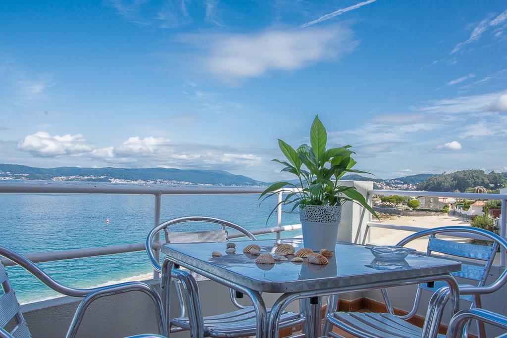 Hotel Restaurante Loureiro Bueu Kültér fotó