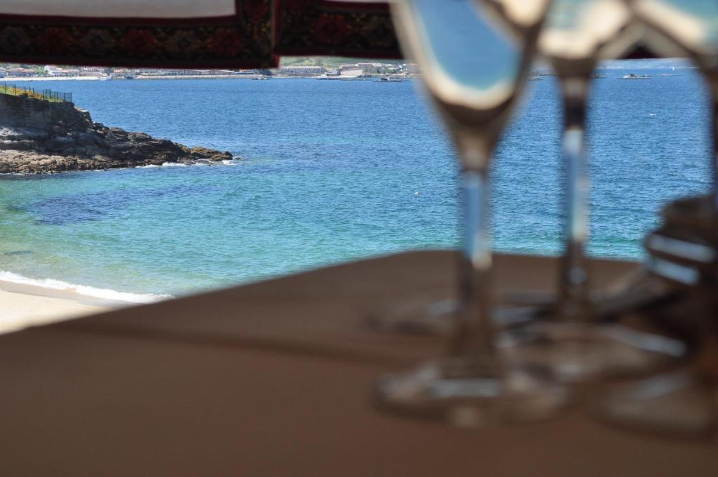Hotel Restaurante Loureiro Bueu Kültér fotó